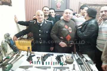 مشاجرة تقود أمن الإسكندرية لورشة لتصنيع الأسلحة 