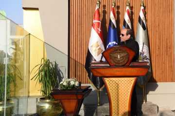 الرئيس السيسي يتفقد الأكاديمية العسكرية ويشارك الطلبة إفطار رمضان