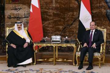 الرئيس السيسي يستقبل عاهل البحرين