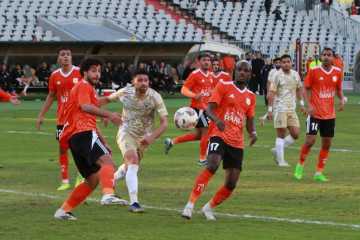 الأهلي يقع في فخ التعادل أمام فاركو