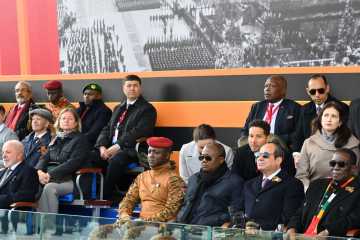 الرئيس السيسي يشارك في العرض العسكري لعيد النصر بموسكو