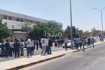 هدوء وتركيز.. أجواء امتحانات الثانوية العامة في الكيمياء والجغرافيا اليوم