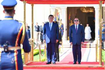 السيسي وشي جينبينج يعقدان مباحثات موسعة ويشهدان توقيع اتفاقيات مشتركة