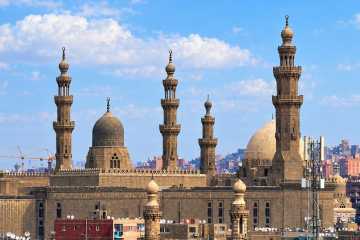 مصر أم الدنيا.. سيمفونية ساحرة تجمع بين عراقة التاريخ وسحر الطبيعة