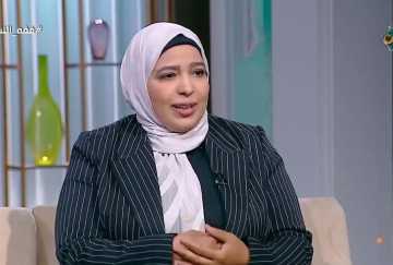 الدكتورة زينب السعيد: الزوجة الأصيلة هي من تحافظ على صورة زوجها حتى وقت الغضب (فيديو)