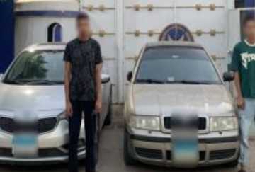 ضبط قائدي سيارتين بتهمة أداء حركات استعراضية وتعريض حياة المواطنين للخطر بالوادي الجديد