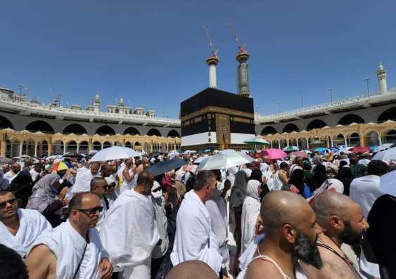 «الوزراء» يحذر من إعلانات وهمية للحج والعمرة على مواقع التواصل