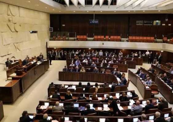 مراسلة القاهرة الإخبارية: الكنيست يصادق بالقراءة التمهيدية على مشروع قانون يمهد لحظر الأذان