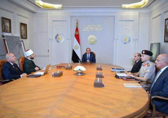 توجيهات الرئيس السيسي بشأن القاهرة التاريخية وأصول الأوقاف (إنفوجراف)