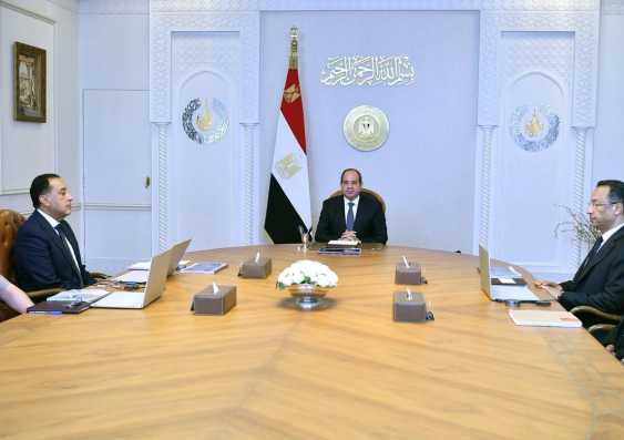 توجيهات رئاسية لتطوير قطاع الاتصالات (إنفوجراف)