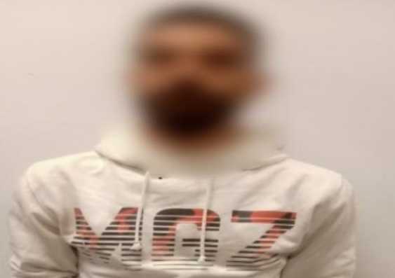 نشر صورا له أثناء تعاطي الحشيش.. القبض على عاطل في مدينة نصر