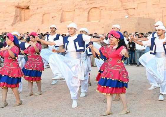 الثقافة تختتم مهرجان أسوان بعروض فنية أمام معبد أبو سمبل (صور)