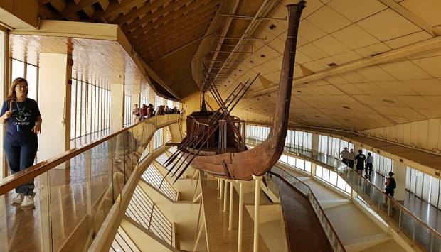 «جلوبال تايمز»: محرك «جوجل» يحتفى باكتشاف سفينة مصرية عمرها 4600 عام   