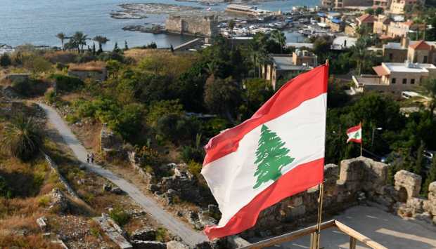 لبنان يبدأ تدقيقا في السلامة لطيران الشرق الأوسط وسط شكاوى طيارين 