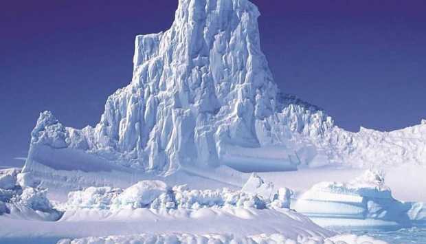 طوله 170 كيلومترا.. انفصال أكبر جبل جليد عن القارة القطبية الجنوبية | مبتدا