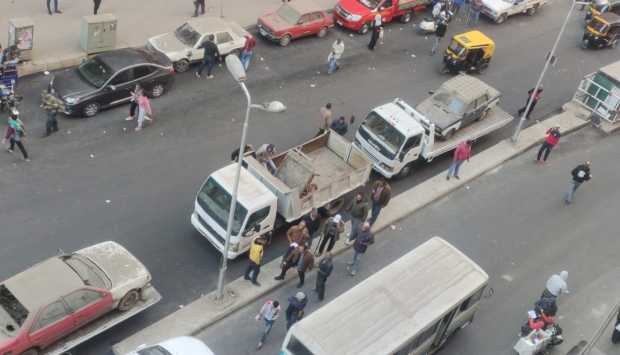 رفع 53 سيارة ودراجة نارية متروكة ومتهالكة من الشوارع 