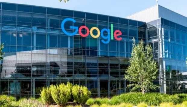 لحاملي التأشيرات الأمريكية.. «جوجل» تنصح موظفيها بتجنب السفر الدولي في الوقت الحالي 