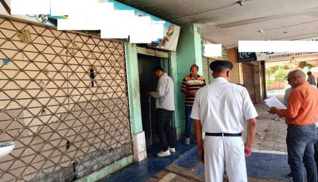 الداخلية تحرر 127 مخالفة للمحال المخالفة لقرار غلق الكهرباء خلال 24 ساعة 