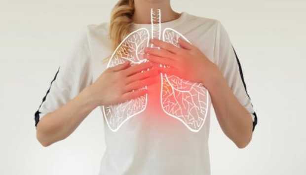 أطعمة تساعد مرضى الالتهاب الرئوي على التنفس بسهولة والتعافي بسرعة 