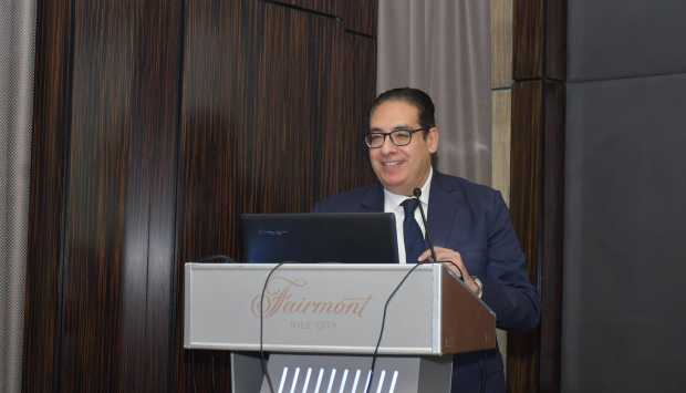 جامعة القاهرة: 2000 جنيه مكافأة للعاملين تقديرًا لجهودهم خلال الفصل الدراسي الثاني 