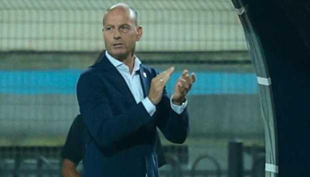 مشاورات في الأهلي لضم ثنائي محلي لتدعيم الدفاع.. وفايد يعود للصورة 