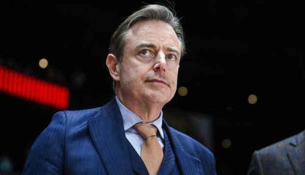 رئيس وزراء بلجيكا: الموافقة على قرض أوكرانيا جنب الاتحاد الأوروبي الانقسام والفوضى 