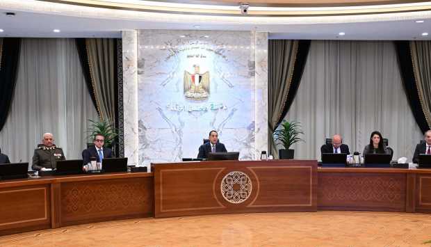 مدبولي: توافقنا على وضع سقف للدين الخارجي لا يتجاوز 40% من الناتج المحلي 