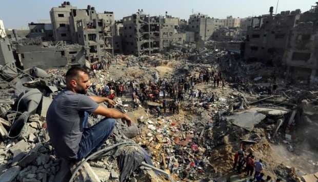 الدفاع المدني بغزة: 90% من المخيمات تضررت والمنخفض الجوي الحالي ينذر بكارثة 