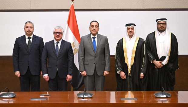 مصر تدخل خريطة وقود الطيران الأخضر.. مشروع قطري جديد في اقتصادية قناة السويس 