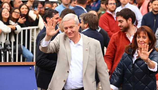 فوز مرشح اليمين المتطرف خوسيه أنطونيو برئاسة تشيلي 