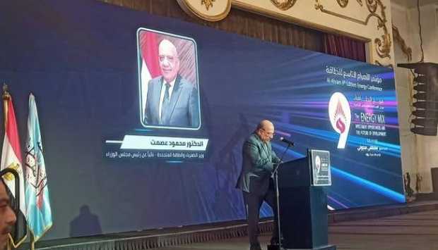 محمود عصمت: إدخال أنظمة التخزين بالبطاريات للمرة الأولى في تاريخ الشبكة الكهربائية 