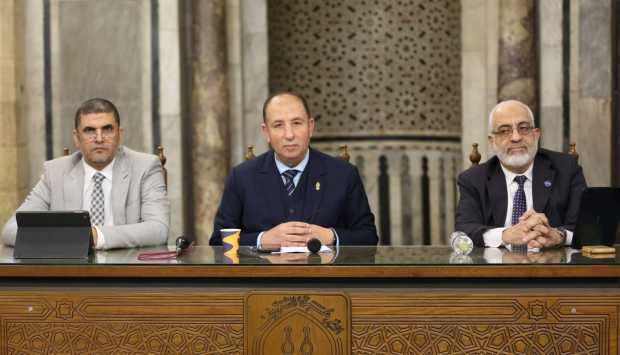 الملتقى الفقهي بالجامع الأزهر: العدة شرعت لحفظ كرامة المرأة وصيانة إنسانيتها 