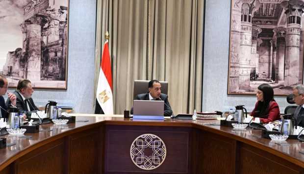 رئيس الوزراء: نعمل على استراتيجية متكاملة لتعزيز الانضباط المالي وتحسين هيكل المديونية 