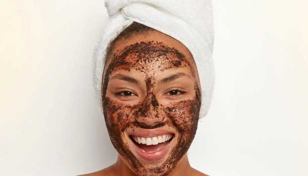 جمالك من القهوة.. اعرفي أفضل الطرق لحل جميع مشاكل بشرتك 