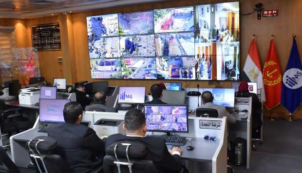 محافظ بورسعيد يترأس غرفة عمليات متابعة التصويت في إعادة انتخابات مجلس النواب 