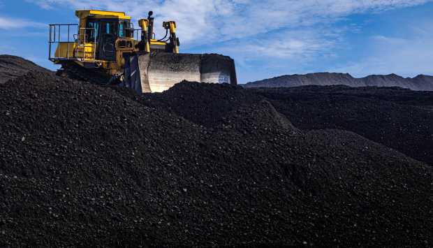 وكالة الطاقة الدولية تتوقع تراجع استخدام الفحم 
