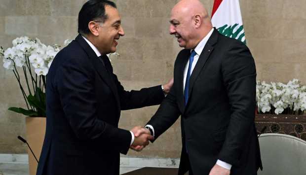 رئيس الوزراء ينقل رسالة دعم من الرئيس السيسي إلى نظيره اللبناني (صور) 