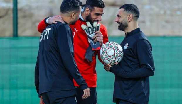 كأس الأمم الأفريقية.. ضحك ولعب وجد فى مران منتخب مصر (صور) 