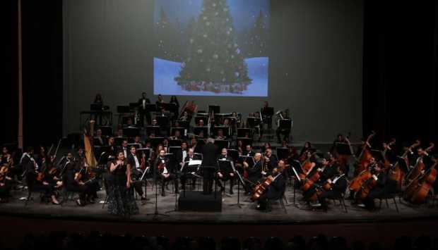 أوركسترا القاهرة السيمفوني وكورال كابيلا يبدعون في أمسية احتفالية على المسرح الكبير 