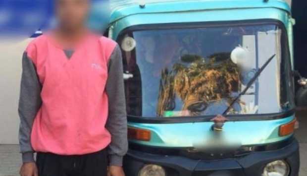 بسبب أولوية المرور.. ضبط سائق توك توك اصطدم بسيارة في القليوبية 