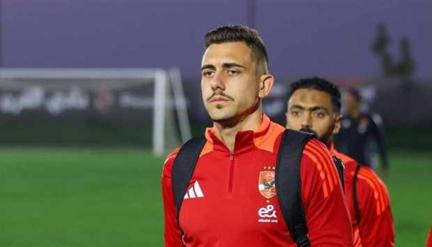 الأهلي يستقر على بيع جراديشار ورضا سليم 
