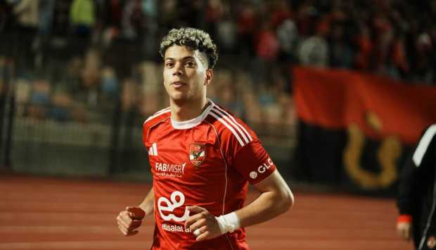جاهز للمشاركة.. الأهلي يطمئن جماهيره على إمام عاشور قبل مواجهة المصري بالدوري 