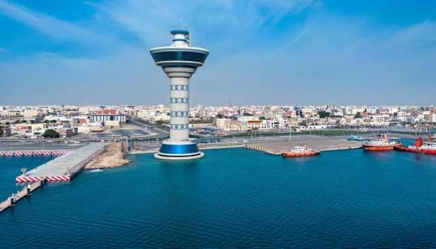 عاجل.. وقف عمليات تحميل النفط في ميناء ينبع السعودي 