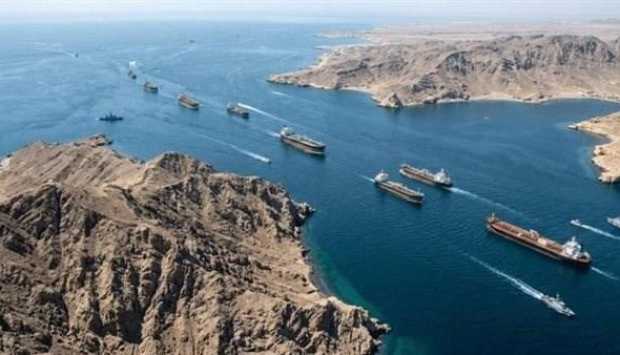 عاجل- بلومبرج: إيران تطلب من السفن تغيير تسجيلها ورفع أعلام دول صديقة لعبور مضيق هرمز 