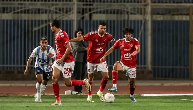 خاص.. خطة مدير الكرة لتخفيف الضغط على لاعبي الأهلي 