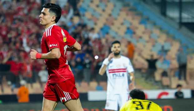 الأهلي يتراجع عن فكرة رحيل بن شرقي 