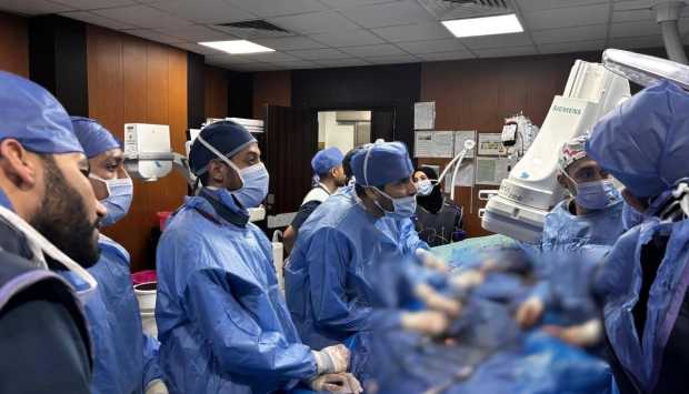 لأول مرة بالرعاية الصحية.. نجاح إجراء واحدة من أعقد عمليات القسطرة التداخلية 
