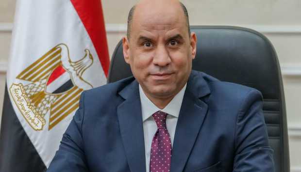 العمل تطلق خدمة إصدار شهادة القيد «كعب العمل» إلكترونيًا 