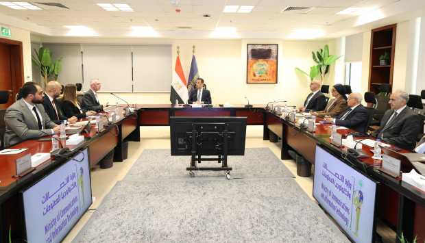 وزير الاتصالات: هناك أهمية في تعزيز التعاون مع شركة إريكسون في مجالات التكنولوجيات 