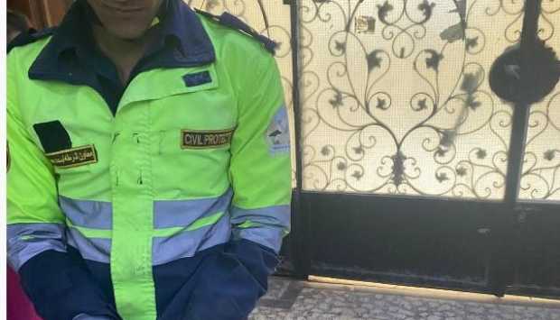 الحماية المدنية تنقذ قطة محتجزة داخل بئر مصعد بعقار في النزهة 